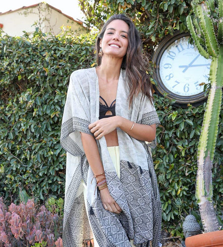 Tropical Leaves Draped Sleeve Kimono