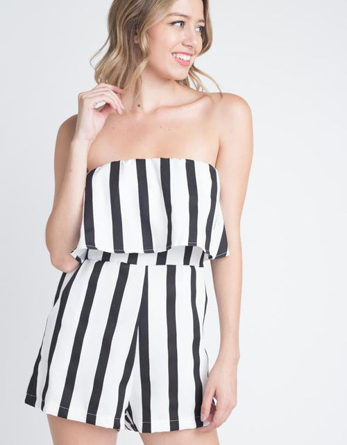 Load image into Gallery viewer, Women&#39;s Strapless Stripe Pocket Romper
